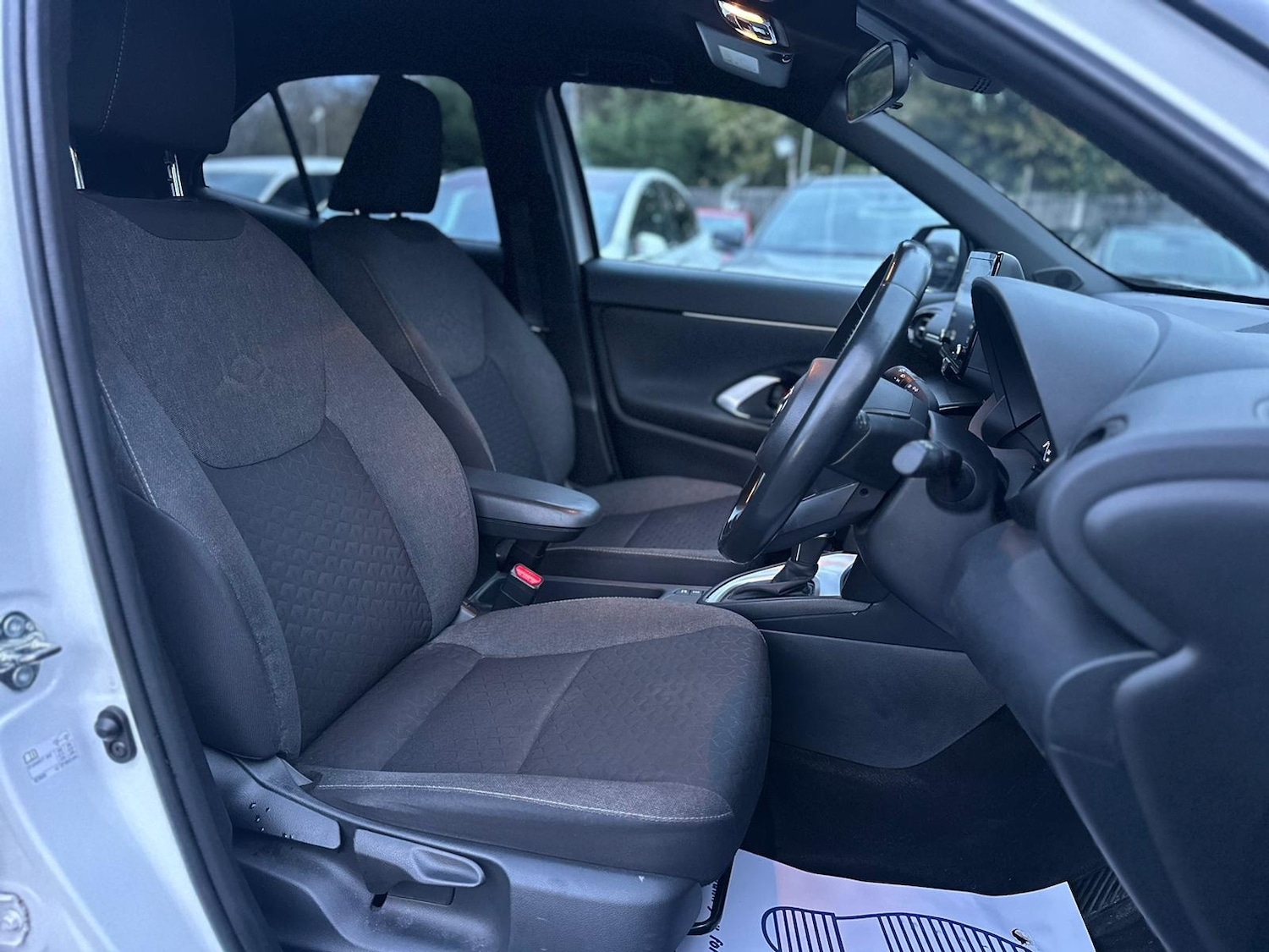 Used Toyota Yaris Cross 2022 for sale - 76449871: Photo 22