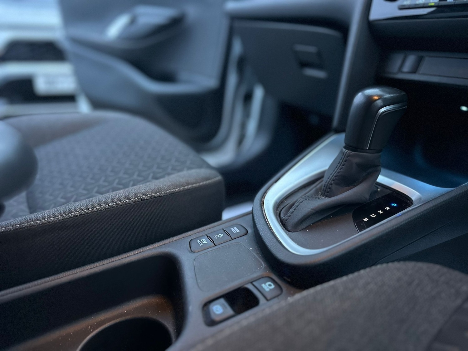 Used Toyota Yaris Cross 2022 for sale - 76449871: Photo 34