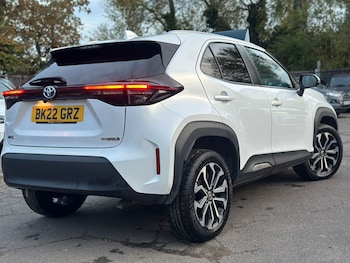 Used Toyota Yaris Cross 2022 for sale - 76449871: Photo