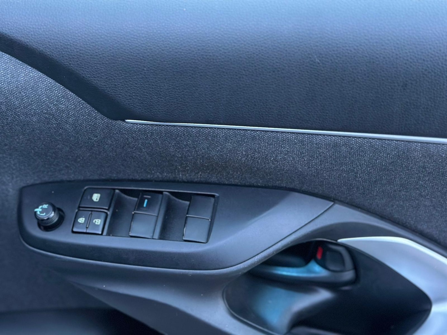 Used Toyota Yaris Cross 2022 for sale - 76449871: Photo 44