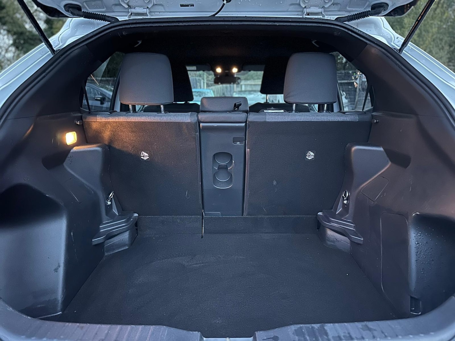 Used Toyota Yaris Cross 2022 for sale - 76449871: Photo 45