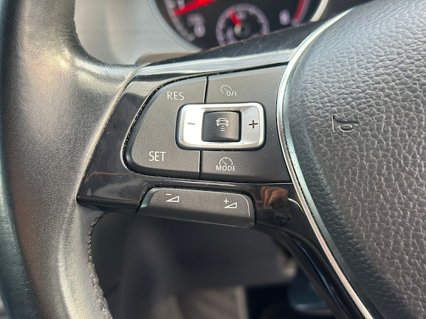 Used Volkswagen Golf 2014 for sale - 75331943: Photo 18