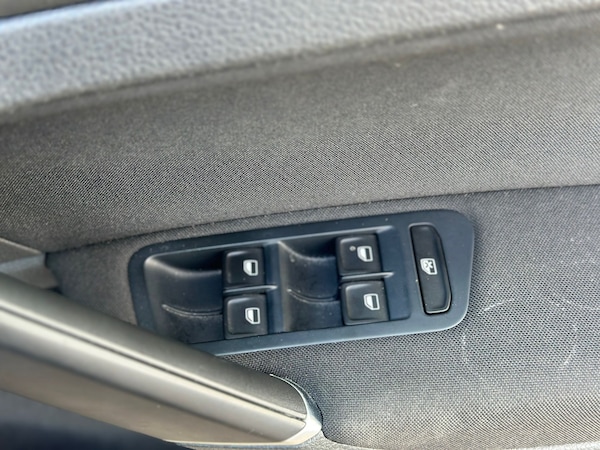 Used Volkswagen Golf 2014 for sale - 75331943: Photo 34