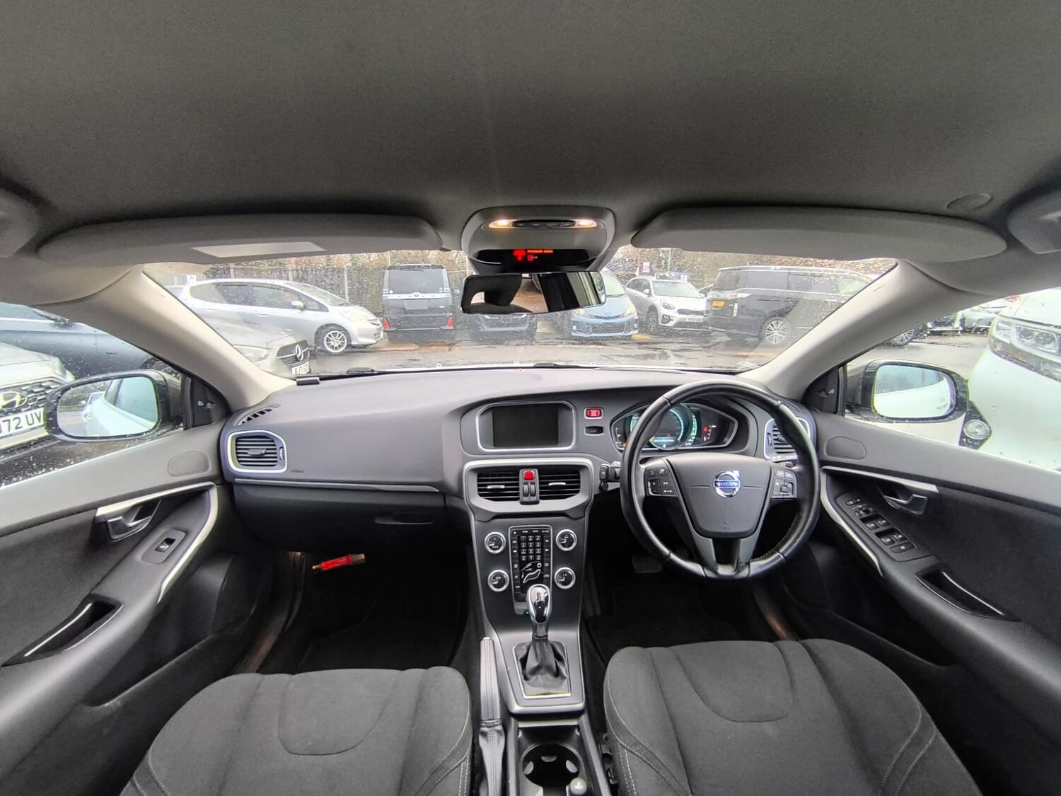 Used Volvo V40 2014 for sale - 77567661: Photo 13