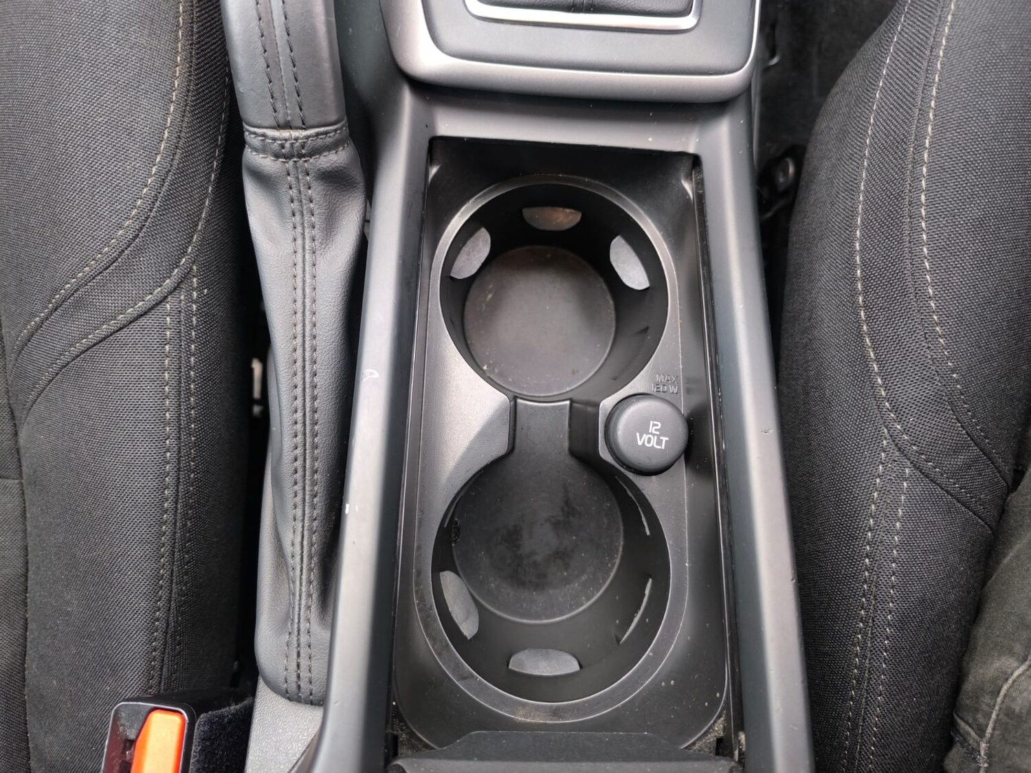 Used Volvo V40 2014 for sale - 77567661: Photo 28