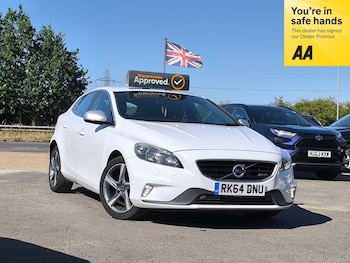 Used Volvo V40 2014 for sale - 79329928: Photo