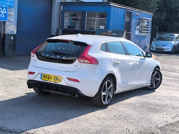 Used Volvo V40 2014 for sale - 79329928: Photo