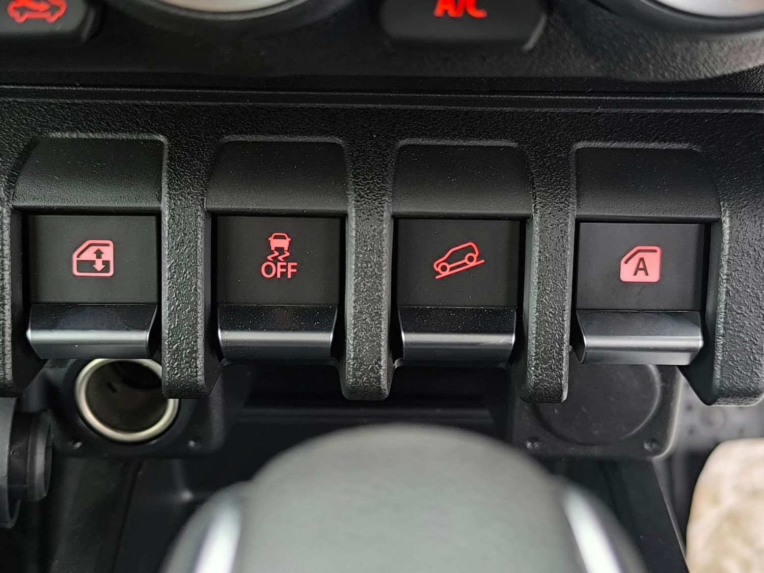 Used Suzuki Jimny 2025 for sale - 76027332: Photo 24