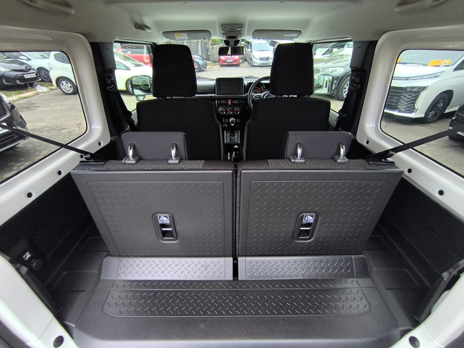Used Suzuki Jimny 2025 for sale - 76027332: Photo 29