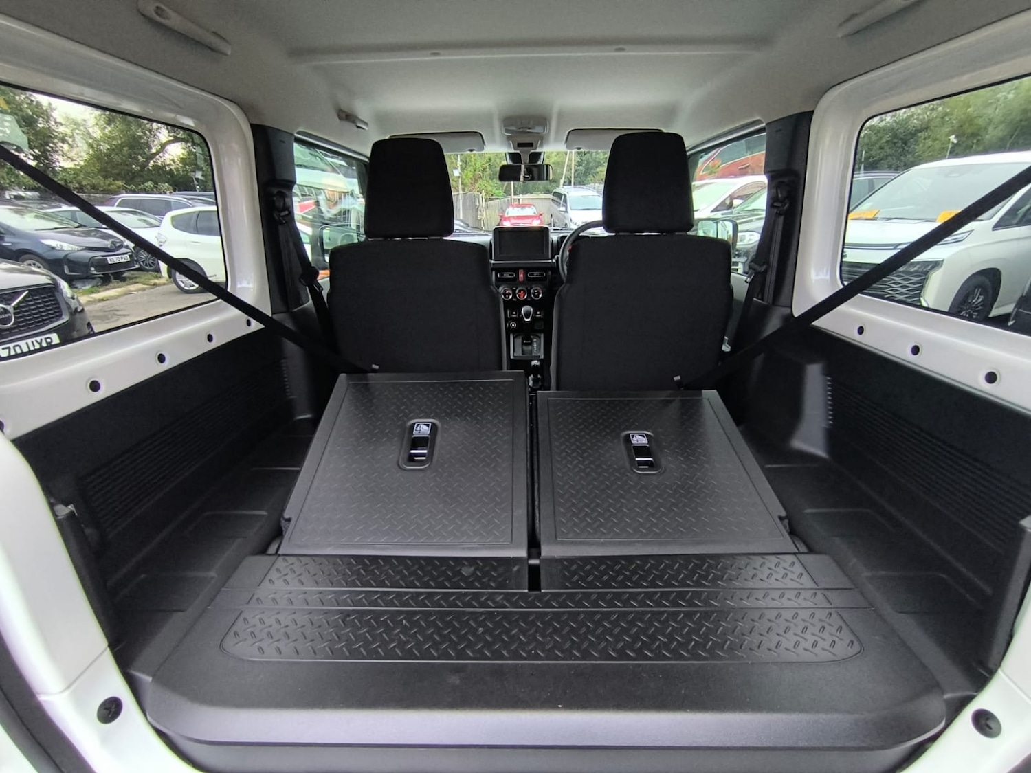 Used Suzuki Jimny 2025 for sale - 76027332: Photo 30