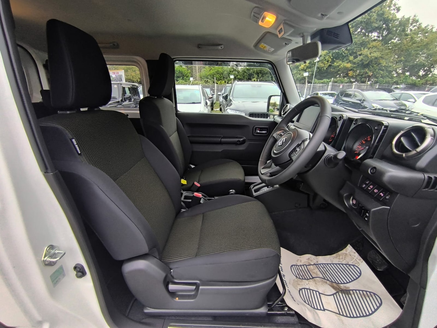 Used Suzuki Jimny 2025 for sale - 76027332: Photo 9