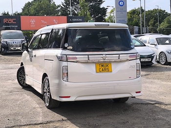 Used Nissan Elgrand 2018 for sale - 79500696: Photo