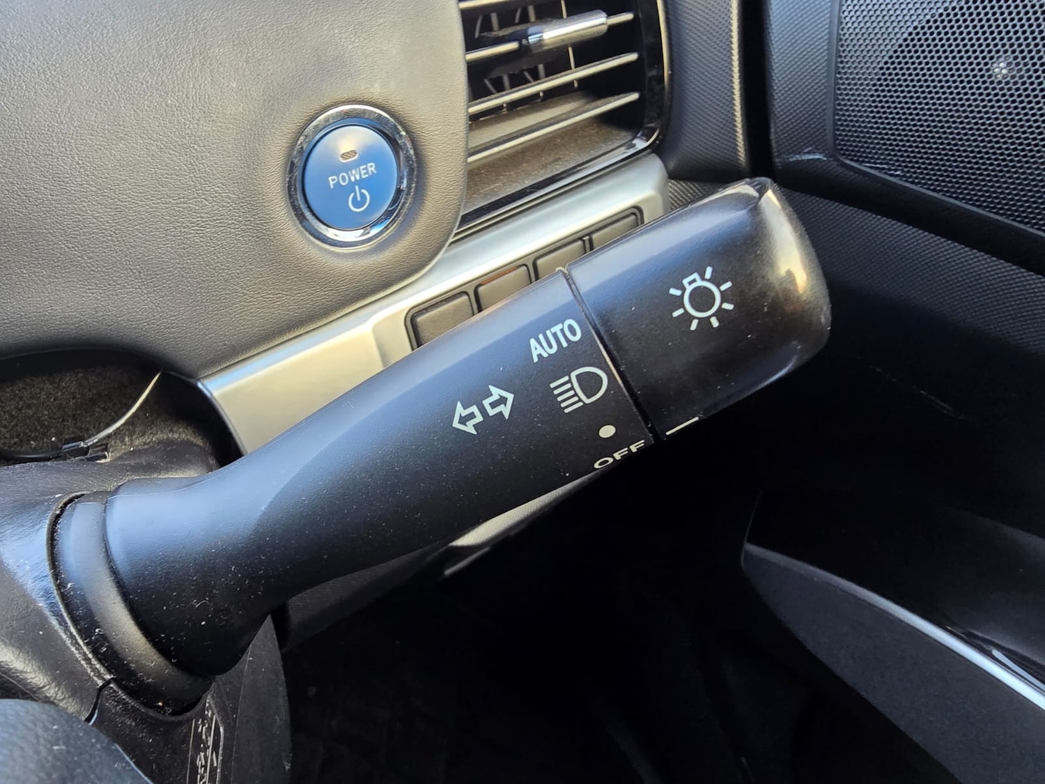 Used Toyota Estima 2017 for sale - 77946145: Photo 21