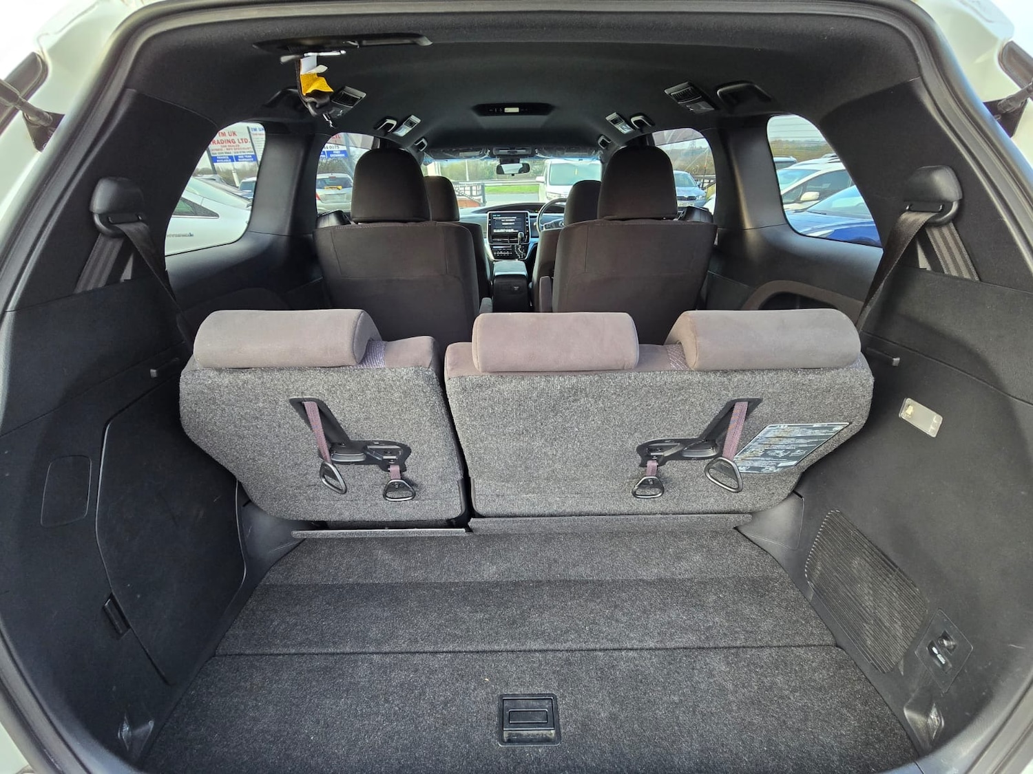 Used Toyota Estima 2017 for sale - 77946145: Photo 28