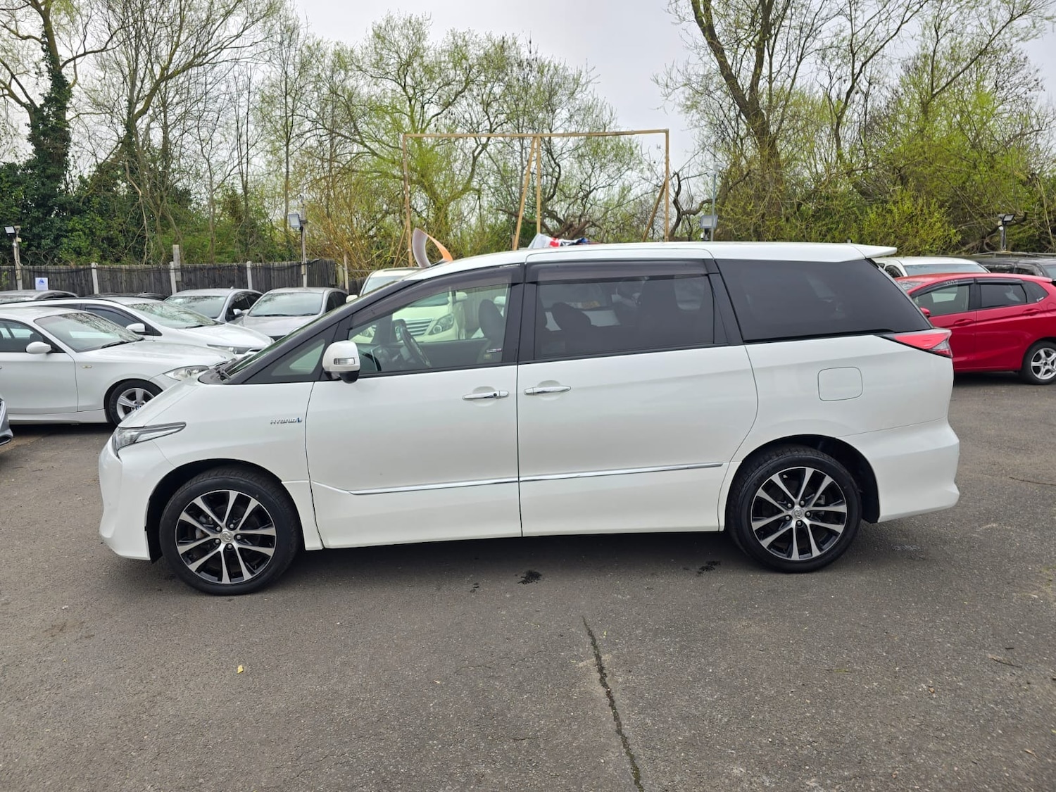 Used Toyota Estima 2017 for sale - 77946145: Photo 5