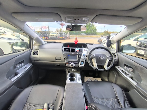 Used Toyota Prius+ 2012 for sale - 75822873: Photo 15