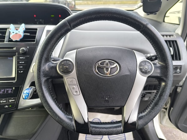 Used Toyota Prius+ 2012 for sale - 75822873: Photo 16
