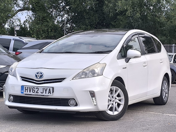 Used Toyota Prius+ 2012 for sale - 75822873: Photo 2