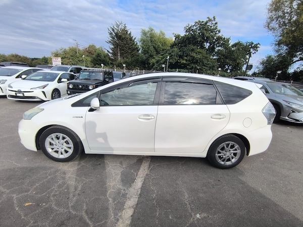 Used Toyota Prius+ 2012 for sale - 75822873: Photo 6