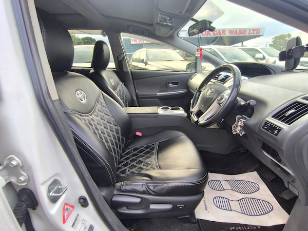 Used Toyota Prius+ 2012 for sale - 75822873: Photo 9