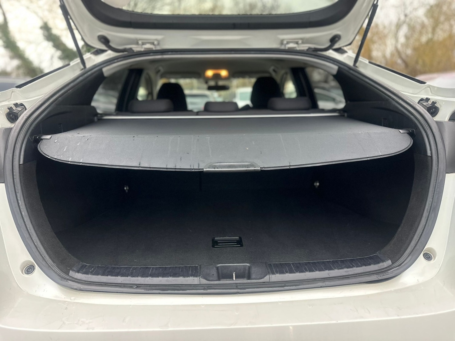 Used Toyota Prius 2017 for sale - 76906412: Photo 26