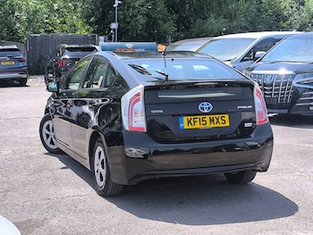Used Toyota Prius 2015 for sale - 78982792: Photo