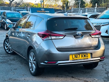 Used Toyota Auris 2017 for sale - 76778417: Photo