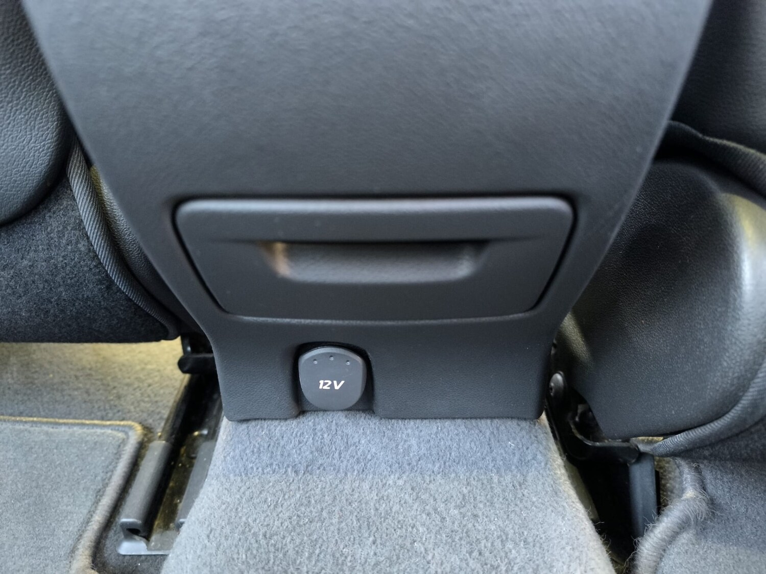 Used Renault Laguna 2009 for sale - 77930602: Photo 28