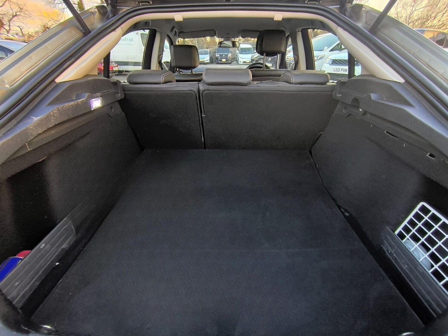 Used Renault Laguna 2009 for sale - 77930602: Photo 35