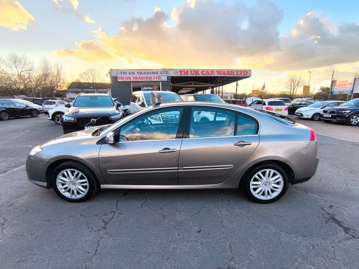 Used Renault Laguna 2009 for sale - 77930602: Photo 6