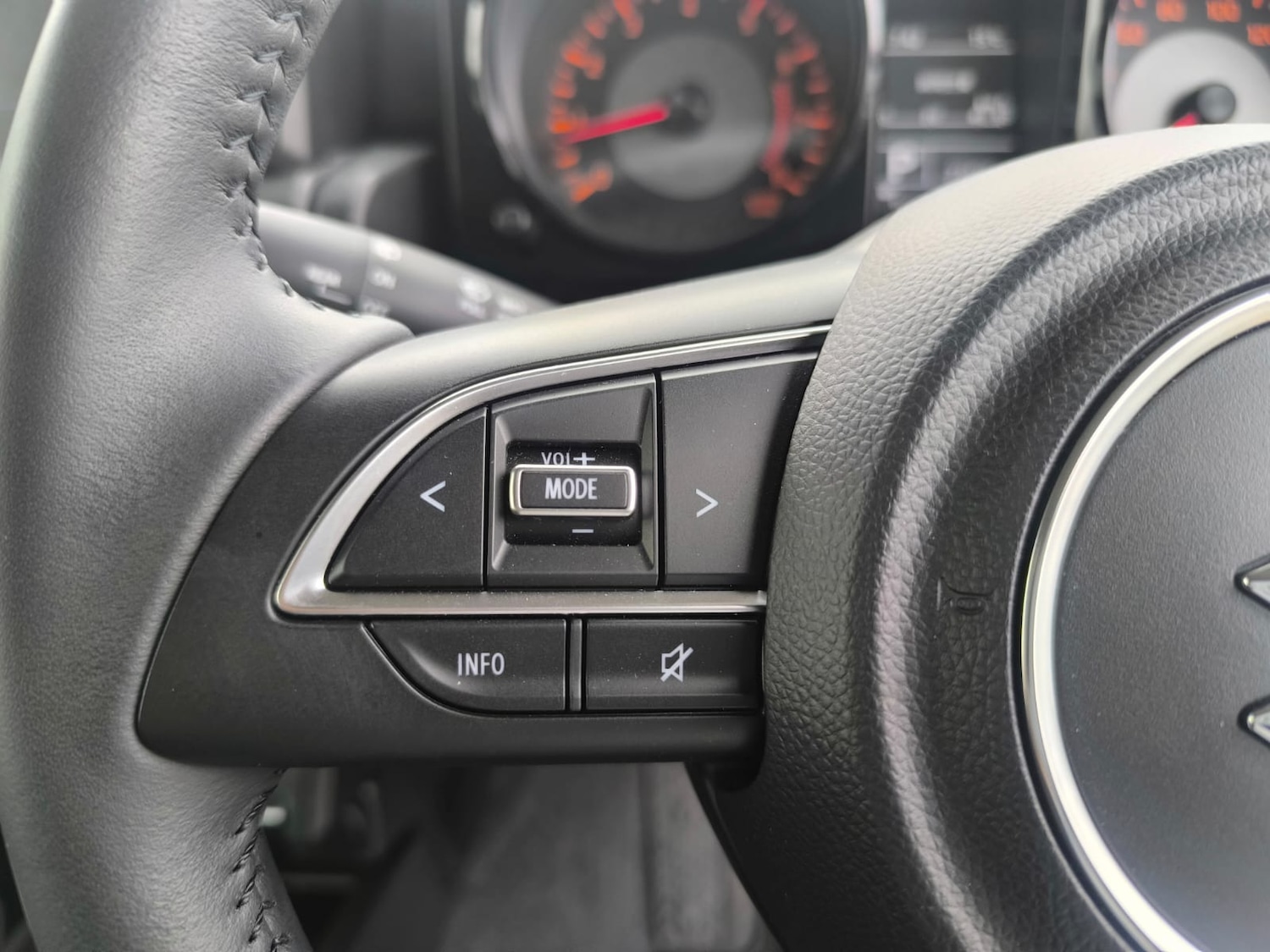 Used Suzuki Jimny 2024 for sale - 76143942: Photo 15