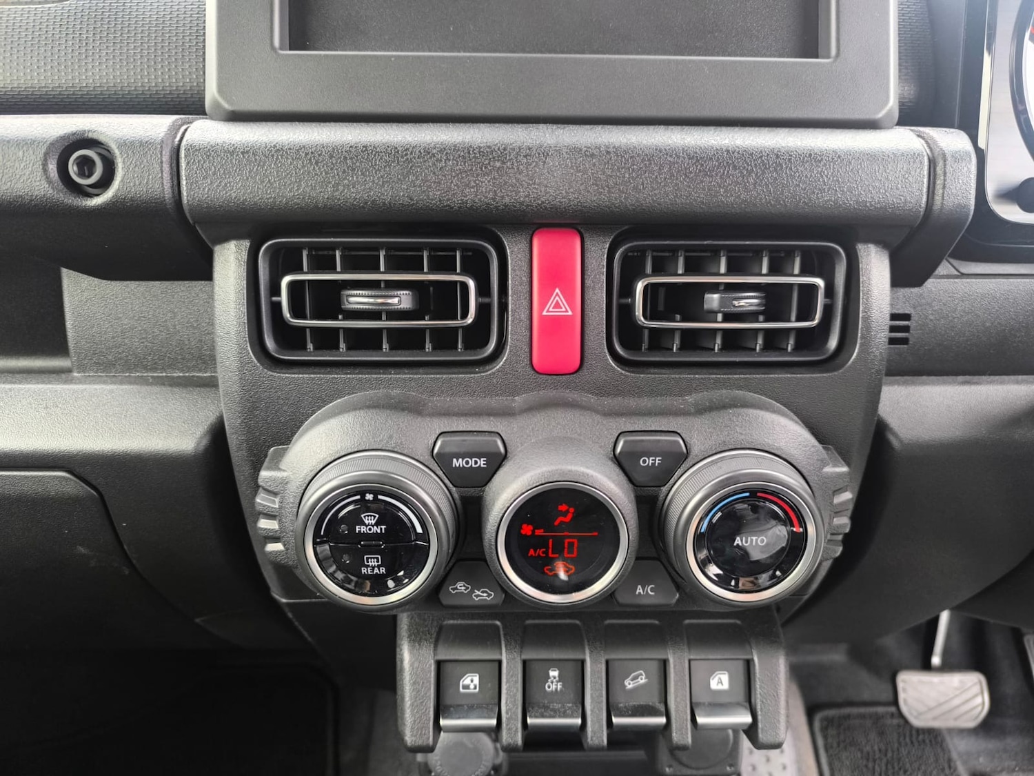 Used Suzuki Jimny 2024 for sale - 76143942: Photo 25