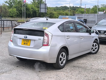Used Toyota Prius 2015 for sale - 78614520: Photo