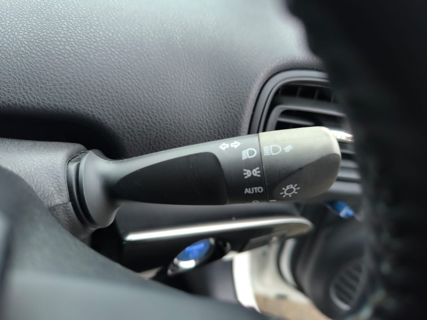 Used Toyota Prius 2019 for sale - 77125479: Photo 23