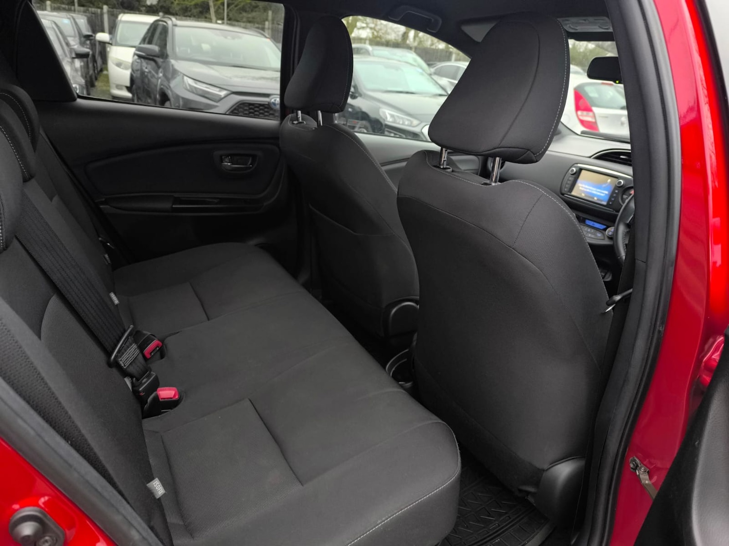 Used Toyota Yaris 2016 for sale - 77831694: Photo 10