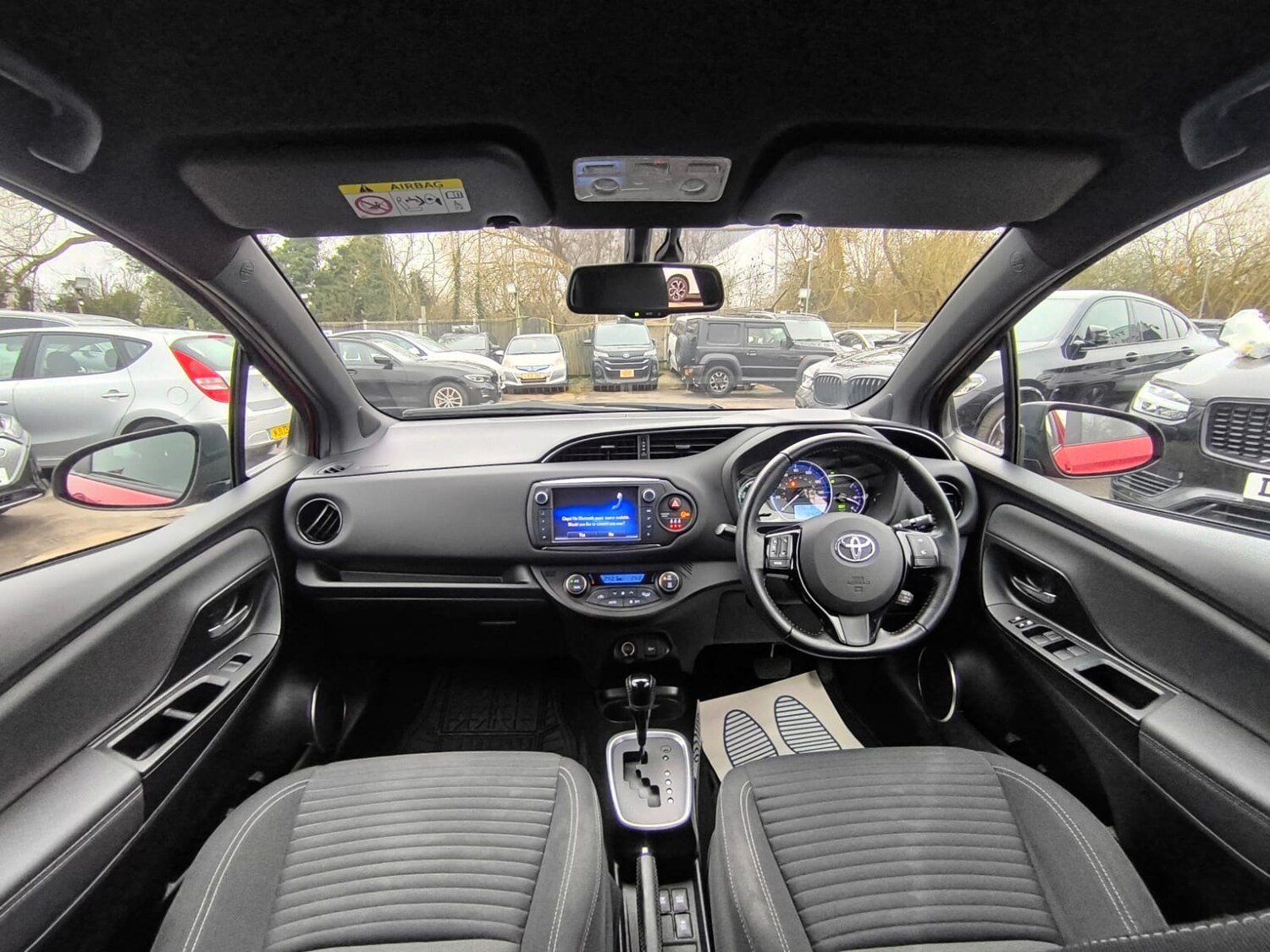 Used Toyota Yaris 2016 for sale - 77831694: Photo 11