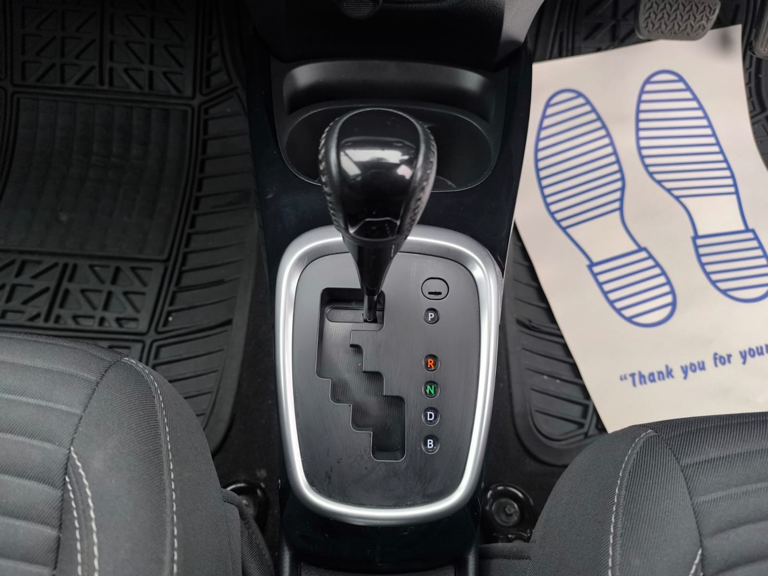 Used Toyota Yaris 2016 for sale - 77831694: Photo 18