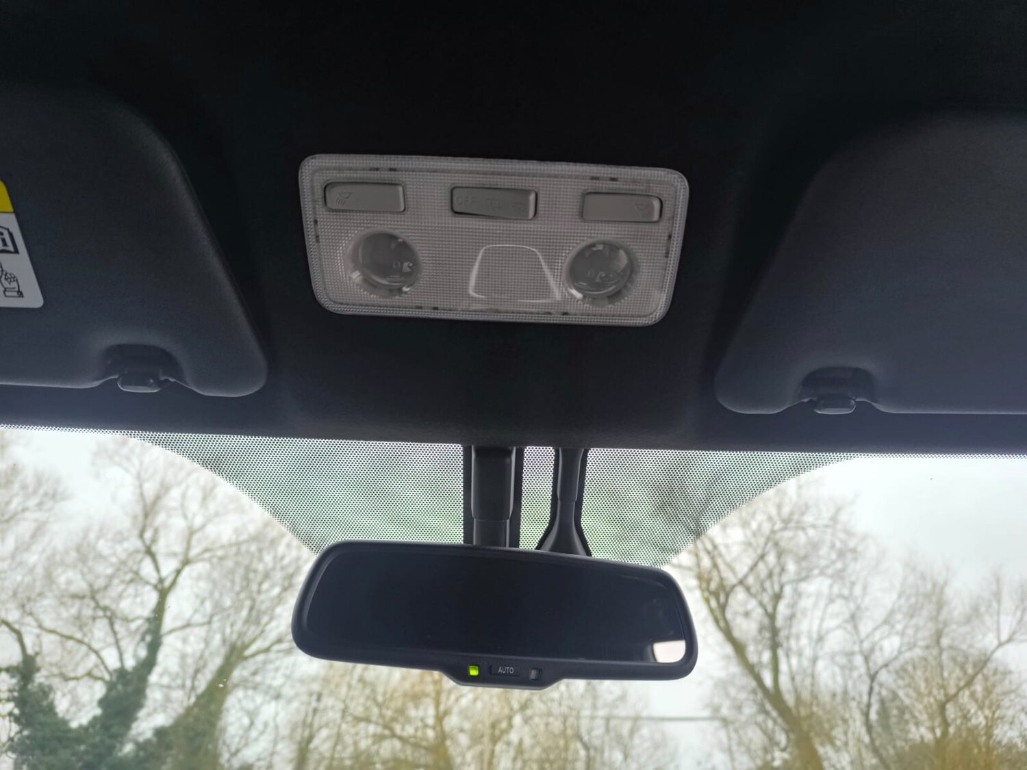 Used Toyota Yaris 2016 for sale - 77831694: Photo 24