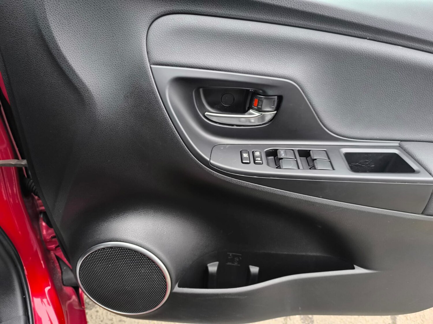 Used Toyota Yaris 2016 for sale - 77831694: Photo 28