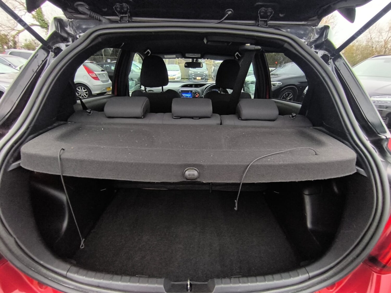 Used Toyota Yaris 2016 for sale - 77831694: Photo 32