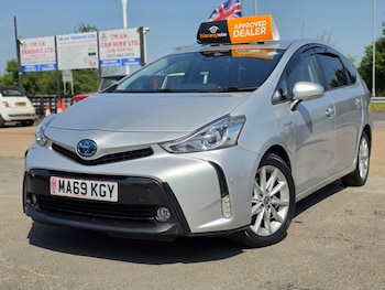 Used Toyota Prius+ 2019 for sale - 78698924: Photo