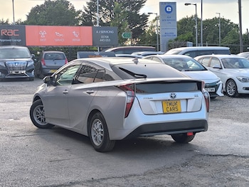 Used Toyota Prius 2018 for sale - 79501376: Photo