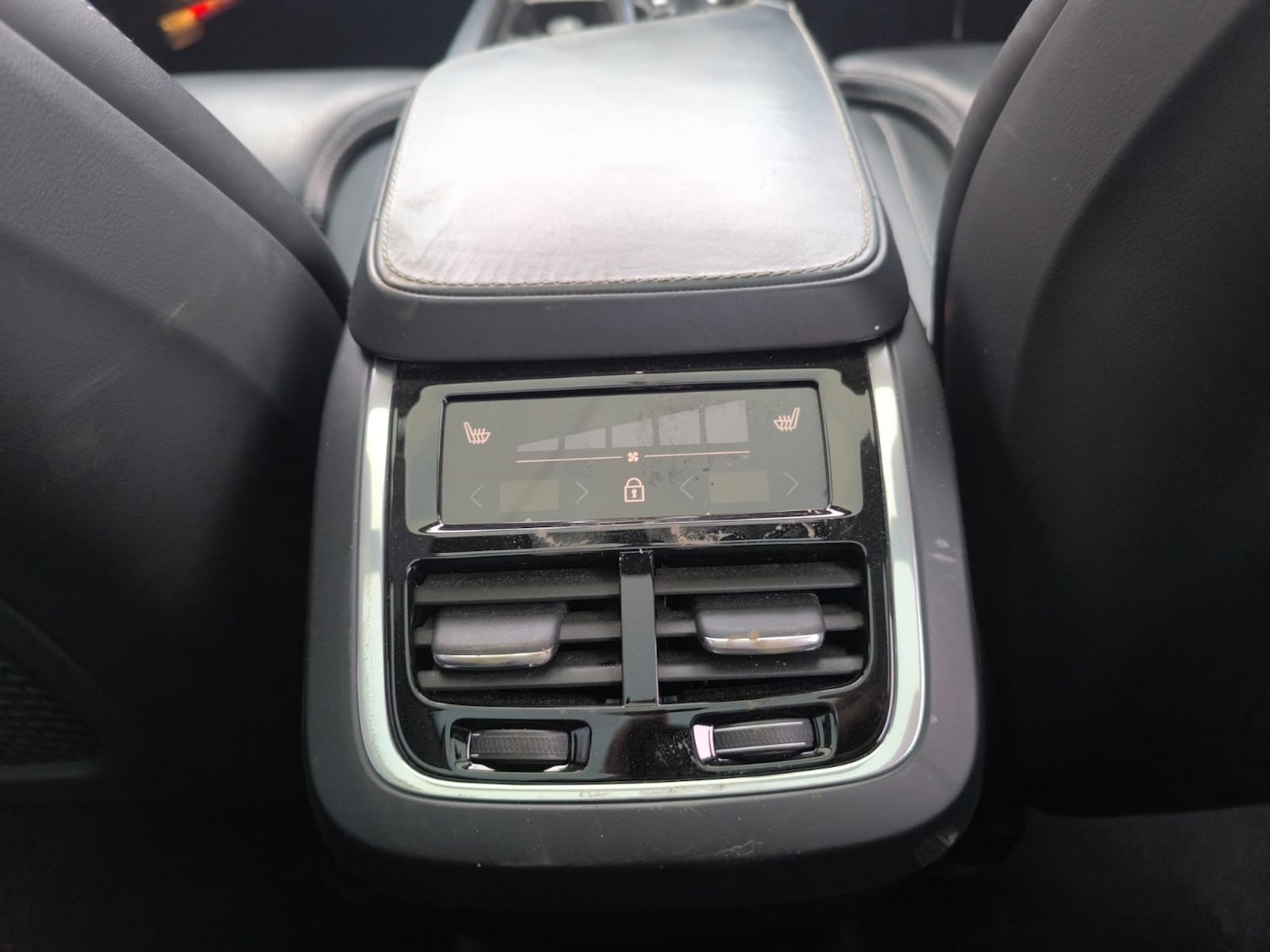 Used Volvo XC90 2019 for sale - 78150373: Photo 34