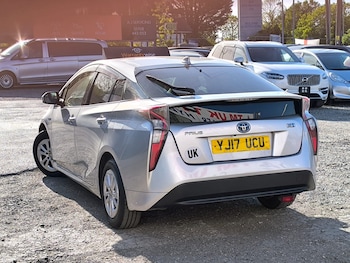 Used Toyota Prius 2017 for sale - 78466797: Photo
