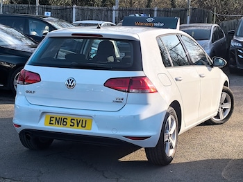 Used Volkswagen Golf 2016 for sale - 77775923: Photo