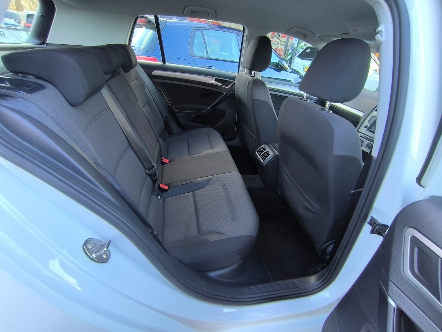 Used Volkswagen Golf 2016 for sale - 77775923: Photo 9