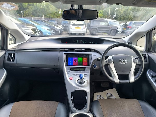 Used Toyota Prius 2015 for sale - 76288533: Photo 15