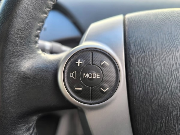 Used Toyota Prius 2015 for sale - 76288533: Photo 17