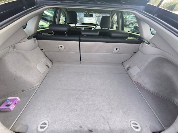 Used Toyota Prius 2015 for sale - 76288533: Photo 29