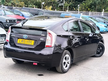 Used Toyota Prius 2015 for sale - 76288533: Photo 3